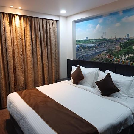 Noxx Residency Hotel Haora ภายนอก รูปภาพ