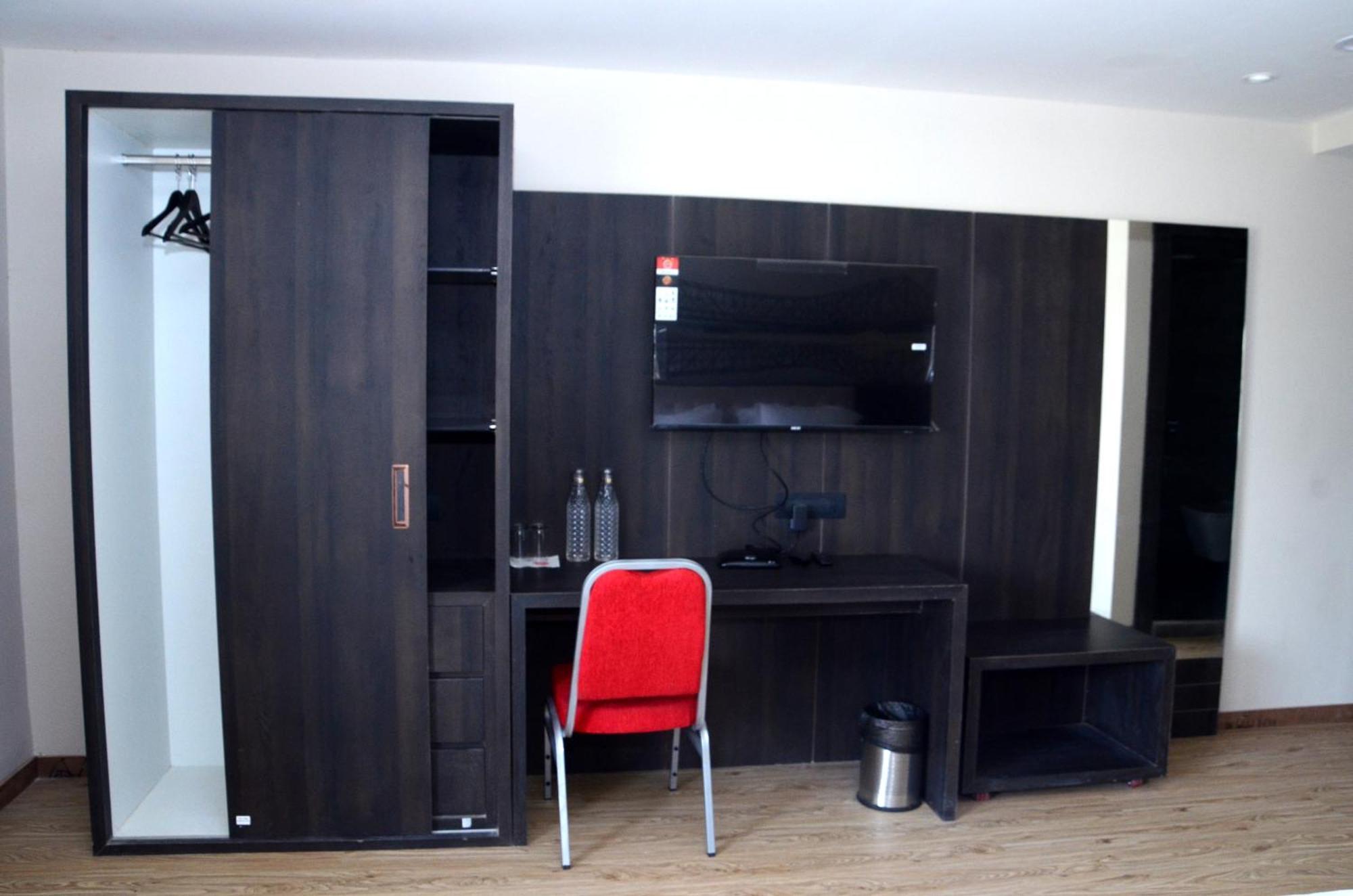 Noxx Residency Hotel Haora ภายนอก รูปภาพ